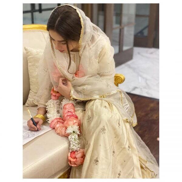 Alyzeh Gabol Marries Malik Riaz’s Nephew in Secret Ceremony